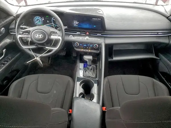 KMHLM4DJ0RU109913 2024 HYUNDAI ELANTRA - Image 8