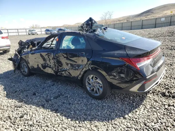KMHLM4DJ0RU116098 2024 HYUNDAI ELANTRA - Image 2