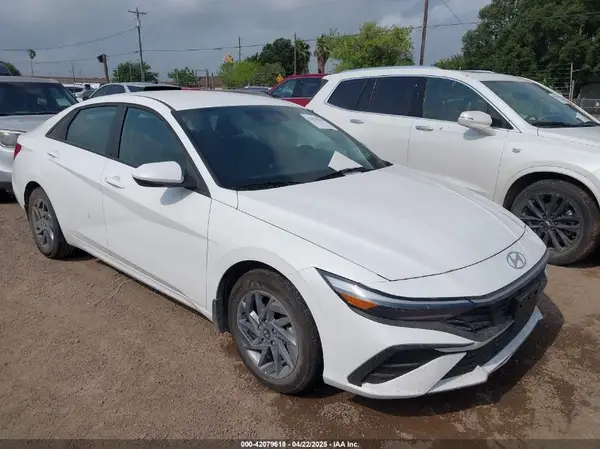 KMHLM4DJ0SU124482 2025 HYUNDAI ELANTRA - Image 1
