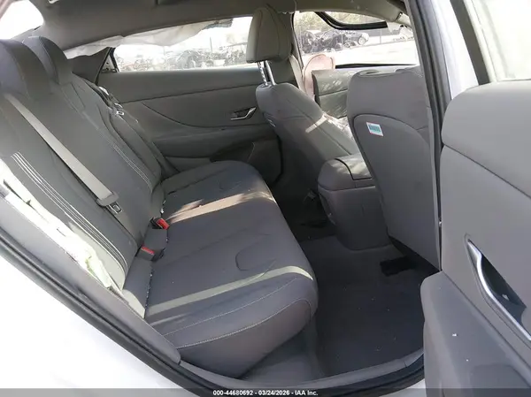 KMHLM4DJ0SU150435 2025 HYUNDAI ELANTRA - Image 8