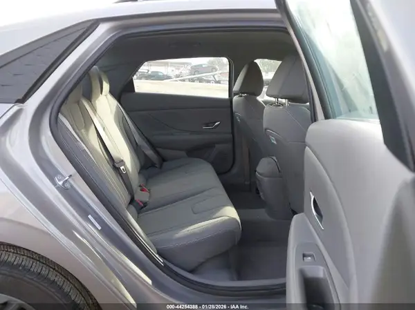 KMHLM4DJ0SU158793 2025 HYUNDAI ELANTRA - Image 8