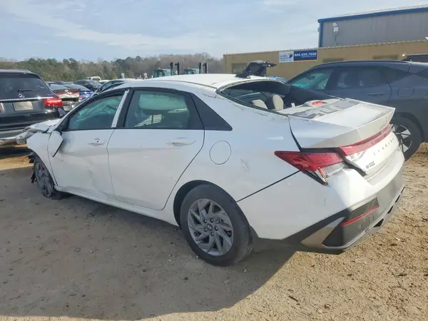 KMHLM4DJ0SU167428 2025 HYUNDAI ELANTRA - Image 2