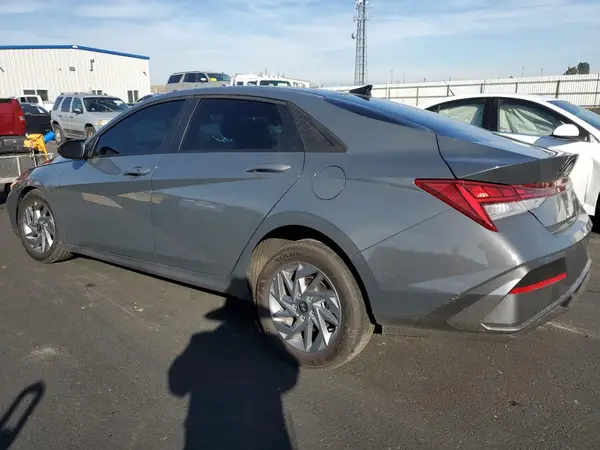 KMHLM4DJ0SU171723 2025 HYUNDAI ELANTRA - Image 2