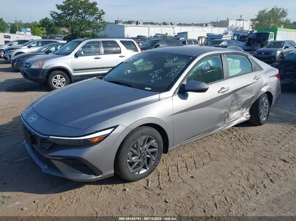 KMHLM4DJ0SU178249 2025 HYUNDAI ELANTRA - Image 2