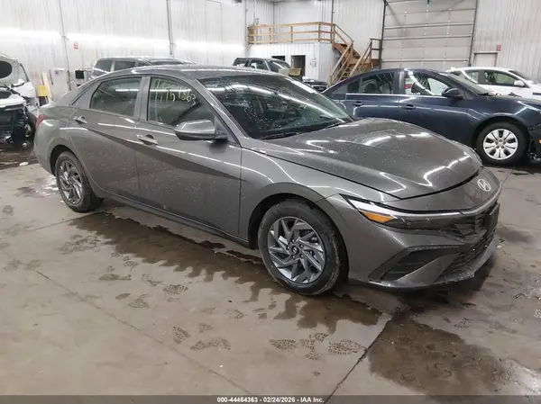 KMHLM4DJ0TU183081 2026 HYUNDAI ELANTRA - Image 1