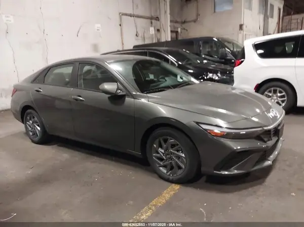 KMHLM4DJ0TU183100 2026 HYUNDAI ELANTRA - Image 1