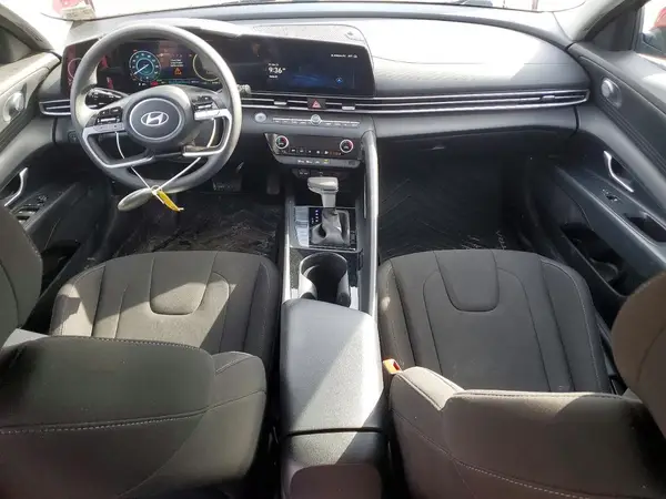 KMHLM4DJ1RU094337 2024 HYUNDAI ELANTRA - Image 8