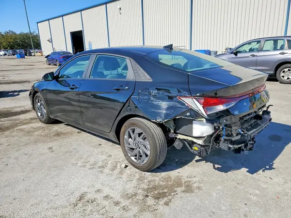 KMHLM4DJ1RU096721 2024 HYUNDAI ELANTRA - Image 2