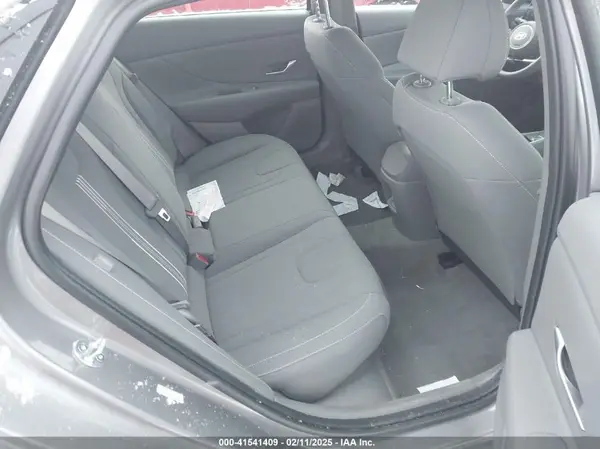 KMHLM4DJ1RU097450 2024 HYUNDAI ELANTRA - Image 8