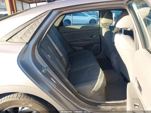 KMHLM4DJ1RU100654 2024 HYUNDAI ELANTRA - Image 8