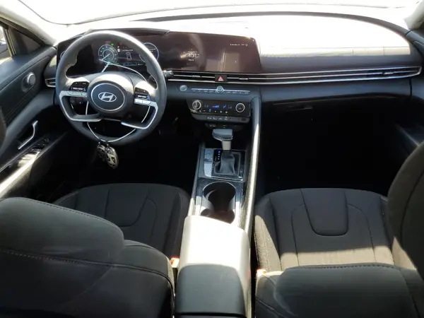 KMHLM4DJ1RU103330 2024 HYUNDAI ELANTRA - Image 8