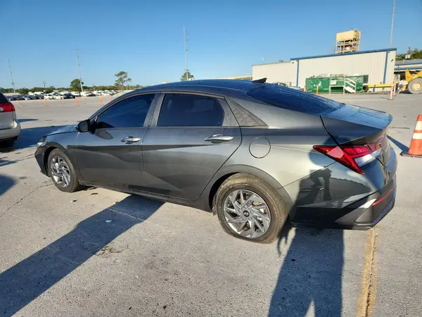 KMHLM4DJ1SU143137 2025 HYUNDAI ELANTRA - Image 2