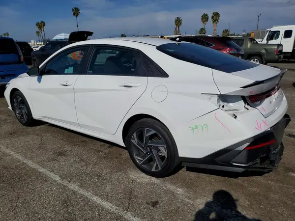 KMHLM4DJ1SU144627 2025 HYUNDAI ELANTRA - Image 2