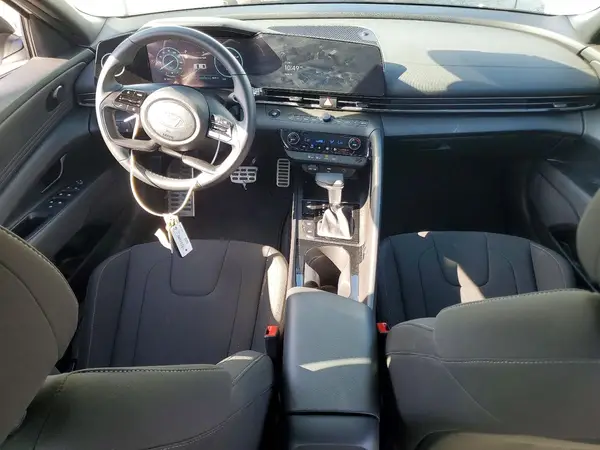 KMHLM4DJ1SU144627 2025 HYUNDAI ELANTRA - Image 8