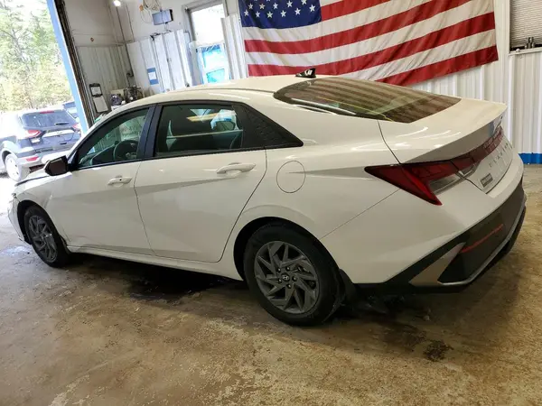 KMHLM4DJ1SU158169 2025 HYUNDAI ELANTRA - Image 2