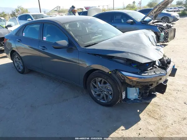 KMHLM4DJ1SU167888 2025 HYUNDAI ELANTRA - Image 1