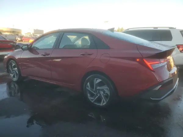 KMHLM4DJ1SU176347 2025 HYUNDAI ELANTRA - Image 2