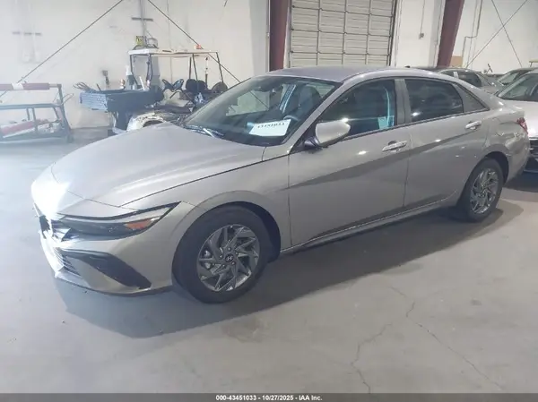 KMHLM4DJ1TU183283 2026 HYUNDAI ELANTRA - Image 2