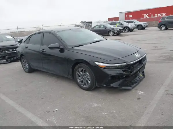 KMHLM4DJ2RU094637 2024 HYUNDAI ELANTRA - Image 1