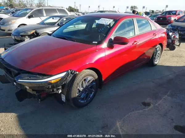KMHLM4DJ2RU097117 2024 HYUNDAI ELANTRA - Image 2