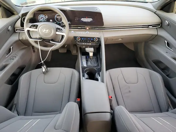 KMHLM4DJ2RU100713 2024 HYUNDAI ELANTRA - Image 8