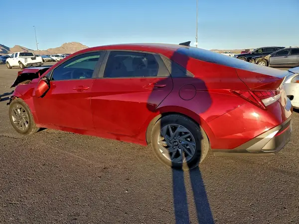 KMHLM4DJ2RU103675 2024 HYUNDAI ELANTRA - Image 2