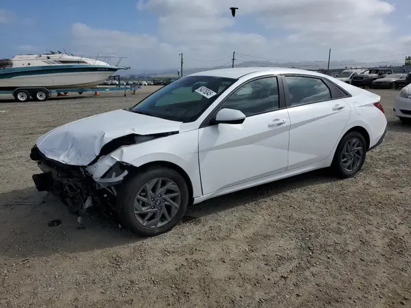 KMHLM4DJ2RU105071 2024 HYUNDAI ELANTRA - Image 1