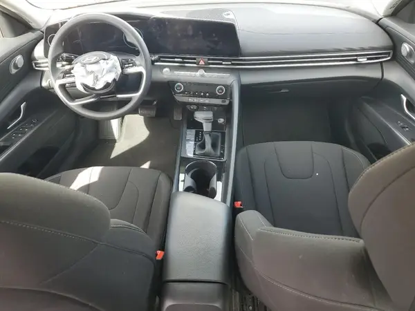 KMHLM4DJ2RU105071 2024 HYUNDAI ELANTRA - Image 8