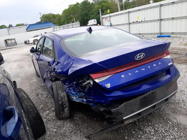 KMHLM4DJ2RU106771 2024 HYUNDAI ELANTRA - Image 2