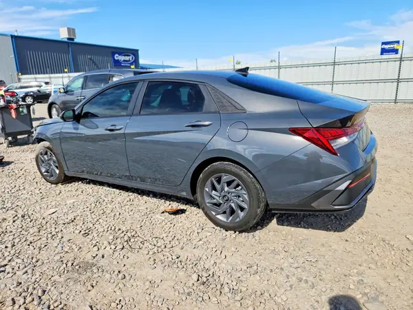 KMHLM4DJ2RU108326 2024 HYUNDAI ELANTRA - Image 2