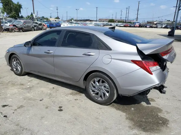 KMHLM4DJ2RU108410 2024 HYUNDAI ELANTRA - Image 2