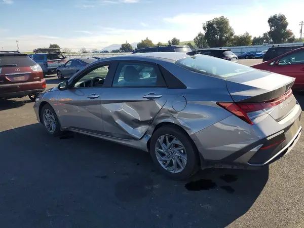 KMHLM4DJ2RU116023 2024 HYUNDAI ELANTRA - Image 2