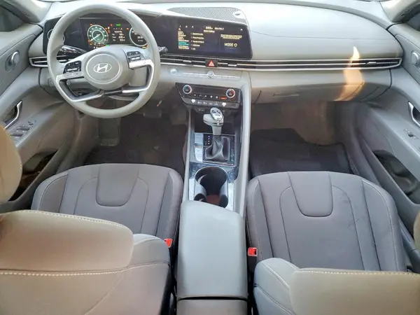 KMHLM4DJ2RU116023 2024 HYUNDAI ELANTRA - Image 8