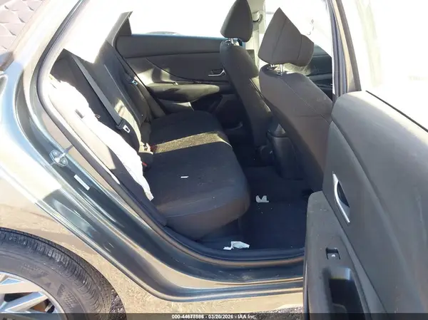 KMHLM4DJ2RU118838 2024 HYUNDAI ELANTRA - Image 8