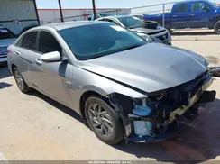 KMHLM4DJ2SU143499 2025 HYUNDAI ELANTRA