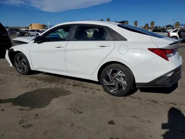 KMHLM4DJ2SU156849 2025 HYUNDAI ELANTRA - Image 2