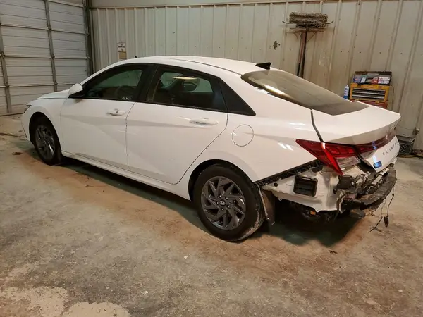 KMHLM4DJ2SU158469 2025 HYUNDAI ELANTRA - Image 2