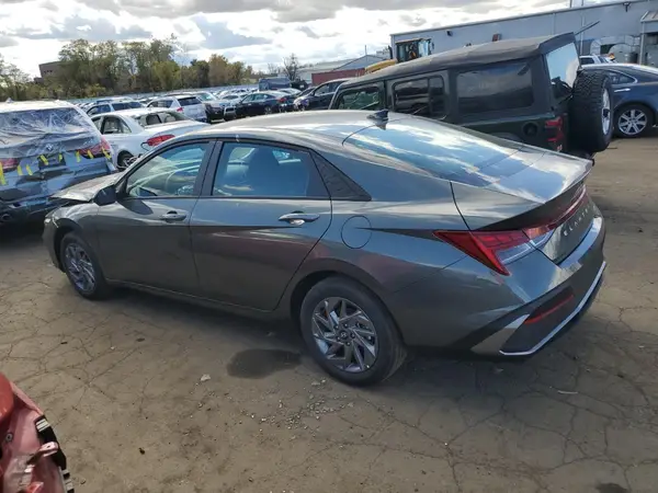 KMHLM4DJ2SU175580 2025 HYUNDAI ELANTRA - Image 2