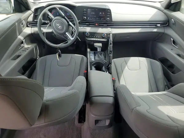 KMHLM4DJ2TU186452 2026 HYUNDAI ELANTRA - Image 8