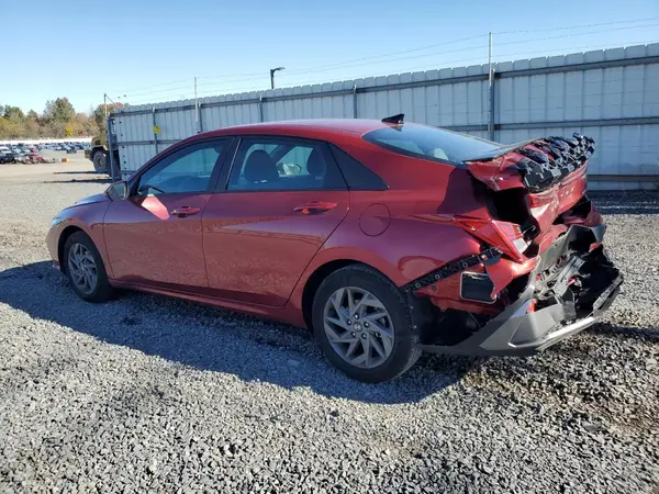 KMHLM4DJ3RU094369 2024 HYUNDAI ELANTRA - Image 2