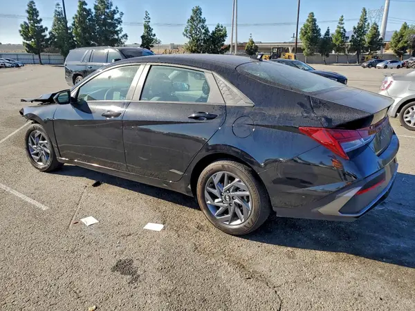 KMHLM4DJ3RU096896 2024 HYUNDAI ELANTRA - Image 2