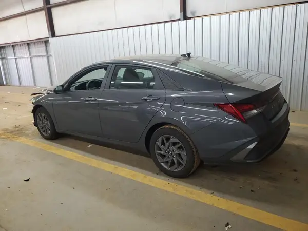 KMHLM4DJ3RU101448 2024 HYUNDAI ELANTRA - Image 2