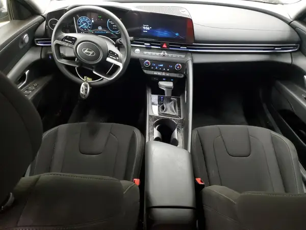 KMHLM4DJ3RU101448 2024 HYUNDAI ELANTRA - Image 8