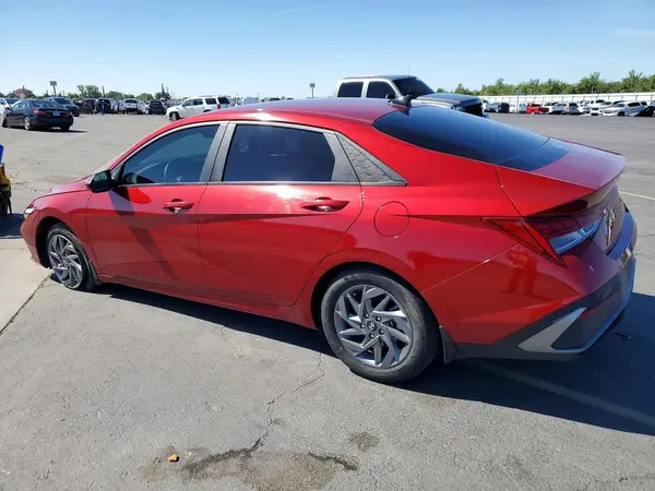 KMHLM4DJ3RU105032 2024 HYUNDAI ELANTRA - Image 2