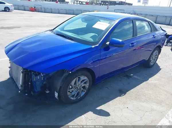 KMHLM4DJ3RU108318 2024 HYUNDAI ELANTRA - Image 2