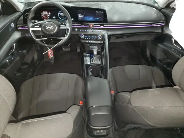 KMHLM4DJ3RU111090 2024 HYUNDAI ELANTRA - Image 8