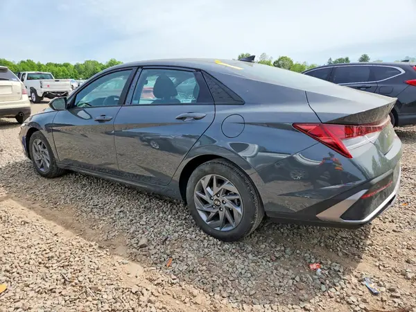 KMHLM4DJ3RU111171 2024 HYUNDAI ELANTRA - Image 2