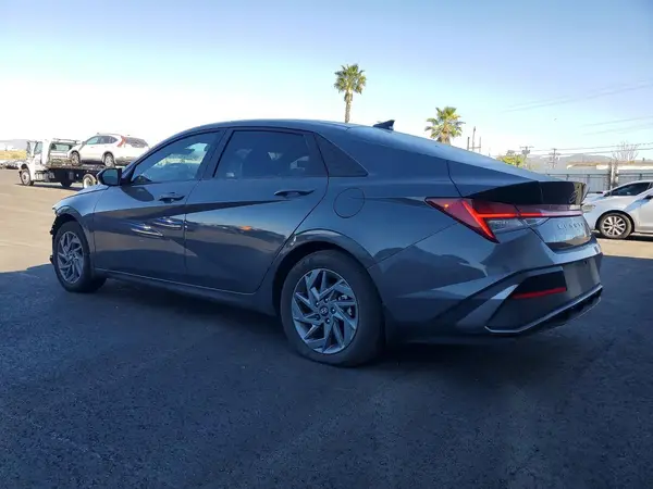KMHLM4DJ3RU119500 2024 HYUNDAI ELANTRA - Image 2