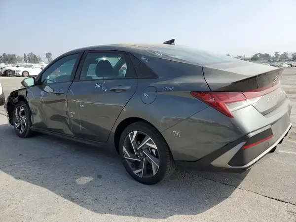 KMHLM4DJ3SU126212 2025 HYUNDAI ELANTRA - Image 2