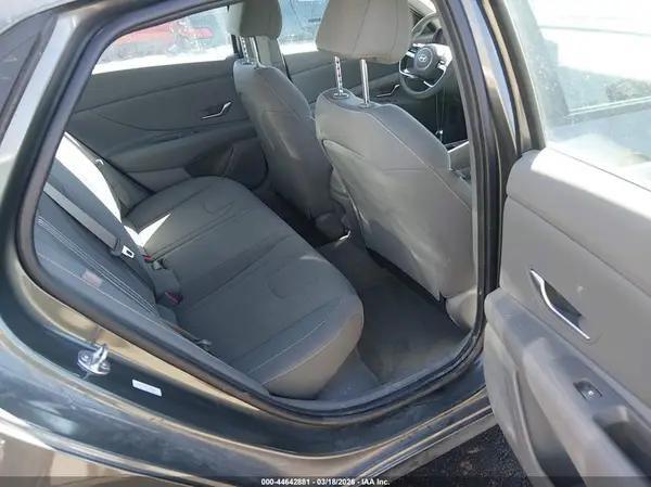 KMHLM4DJ3SU131913 2025 HYUNDAI ELANTRA - Image 8